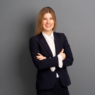 Laura Hüer - S&P Consulting Laura Hüer